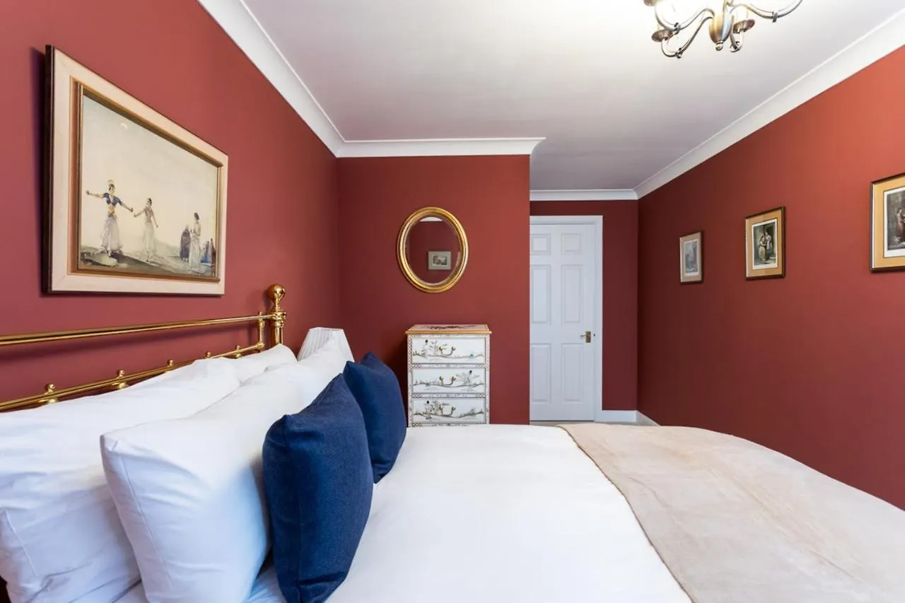 Bright Tower Bridge Nest Apartment London United Kingdom